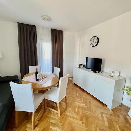 Apartment Troisa Kaštela Exteriér fotografie